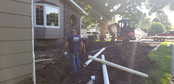 Laying pipe